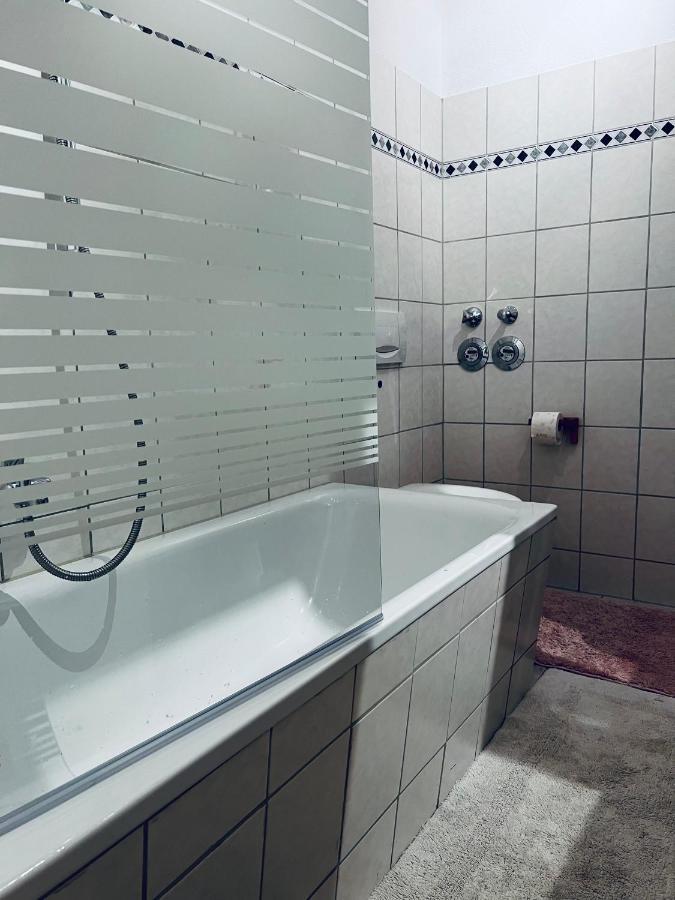 Charmante Ferienwohnung In Dresden Striesen - Frau Pie Appartement Exteriér fotografie